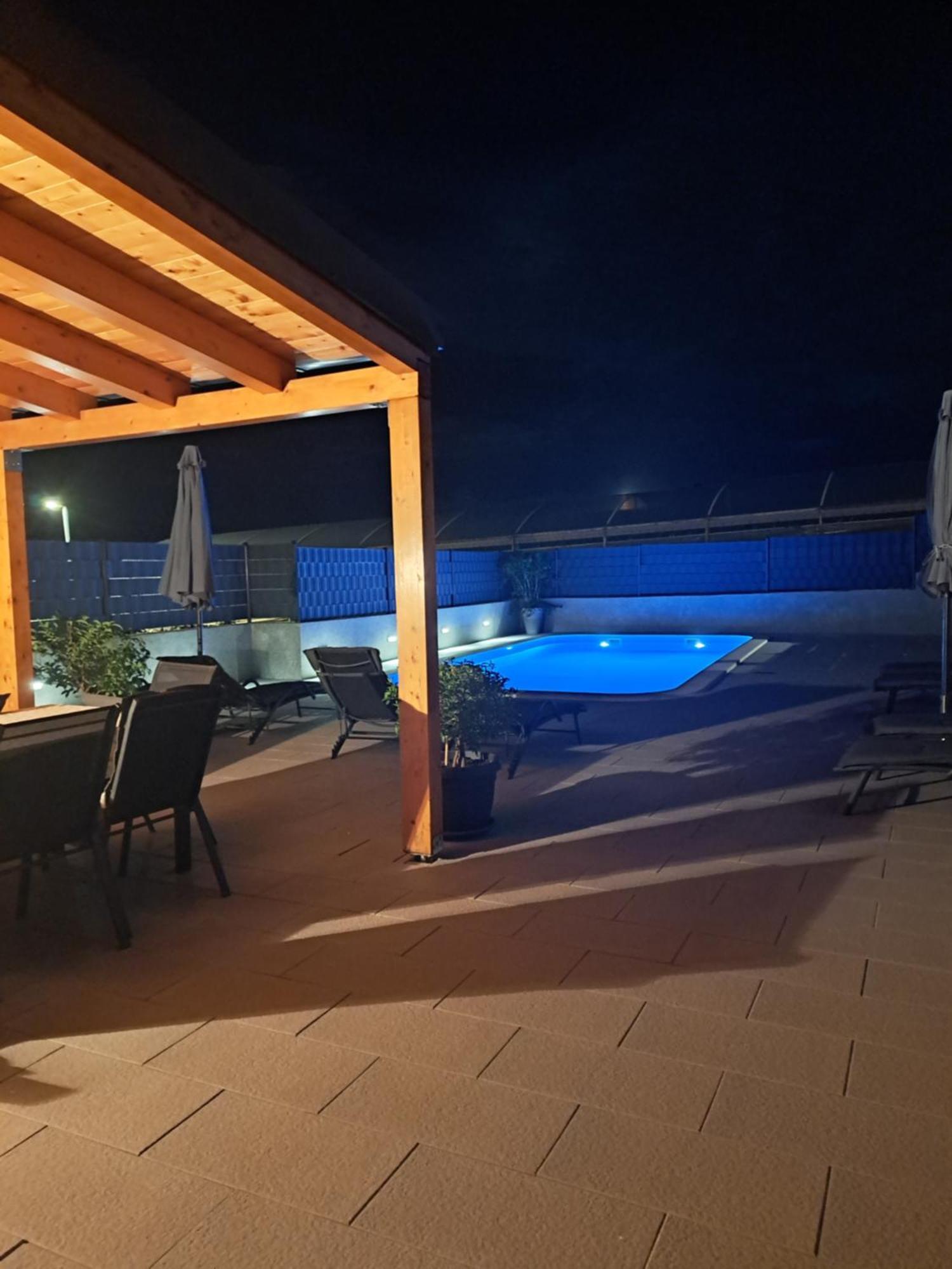 Villa Apartment Aa 2 Τρογκίρ Εξωτερικό φωτογραφία
